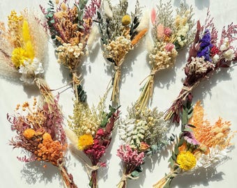 Mini Dried Flower Bouquet: Boho Autumn Decor, Rustic Wedding Favors