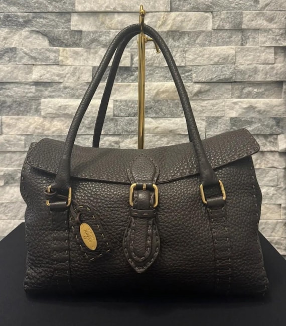 Authentic Fendi Vintage Leather Linda Bag