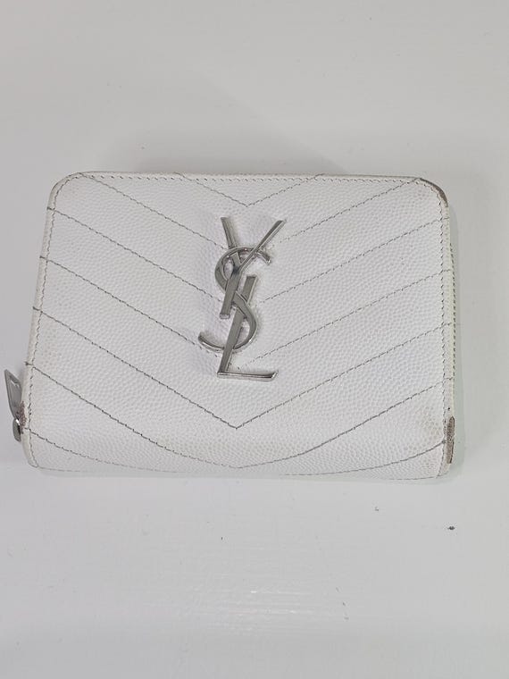 本物のYSLホワイトキルティング二つ折り財布 - Etsy 日本