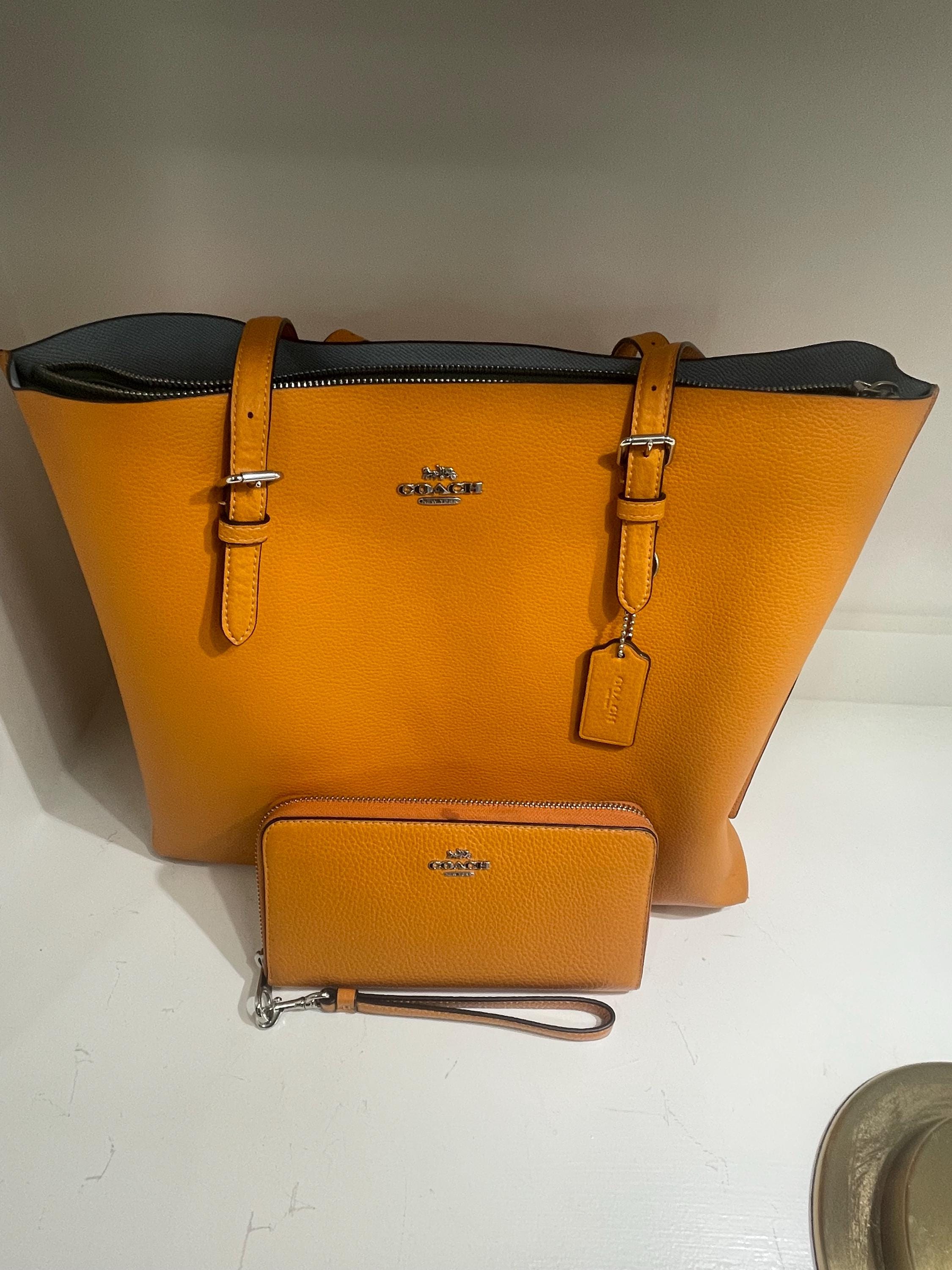 Original Coach Mollie Tote Bag 25 w/ Wallet