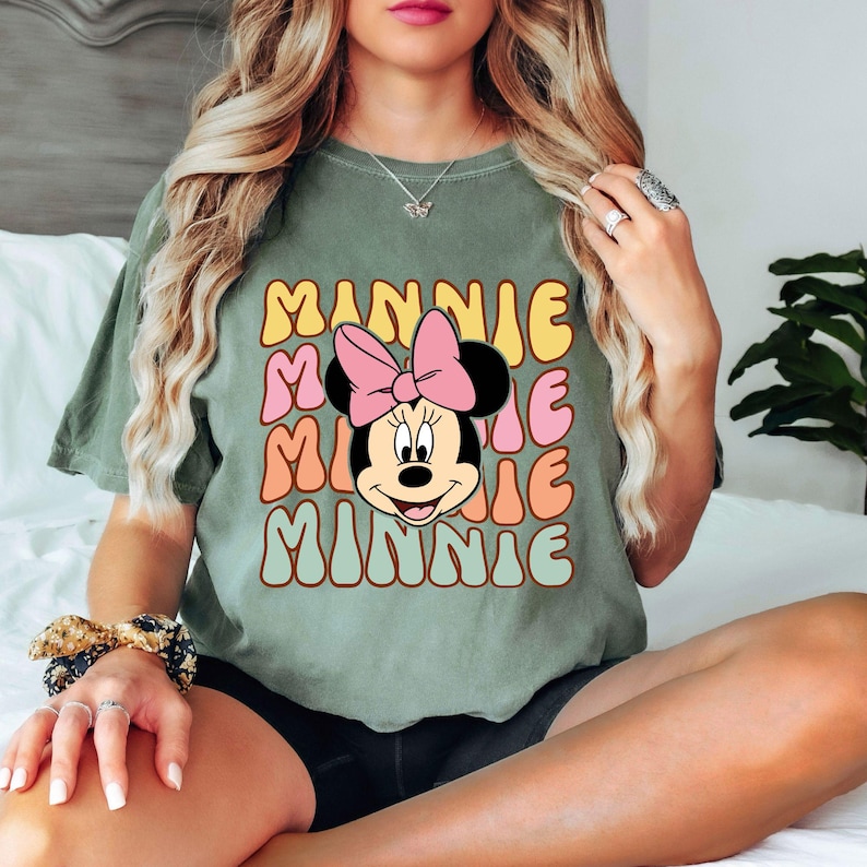 Comfort Colors Disney Classic Minnie Mouse Shirt Retro Minnie T-Shirt for Disneyland Trip, Disneyland Holiday Family Matching Shirt