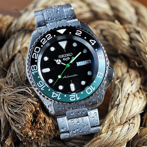 SEIKO GREEN FALCON Special Custom mod Automatic Dive Watch Seiko Custom Built Mod Watch