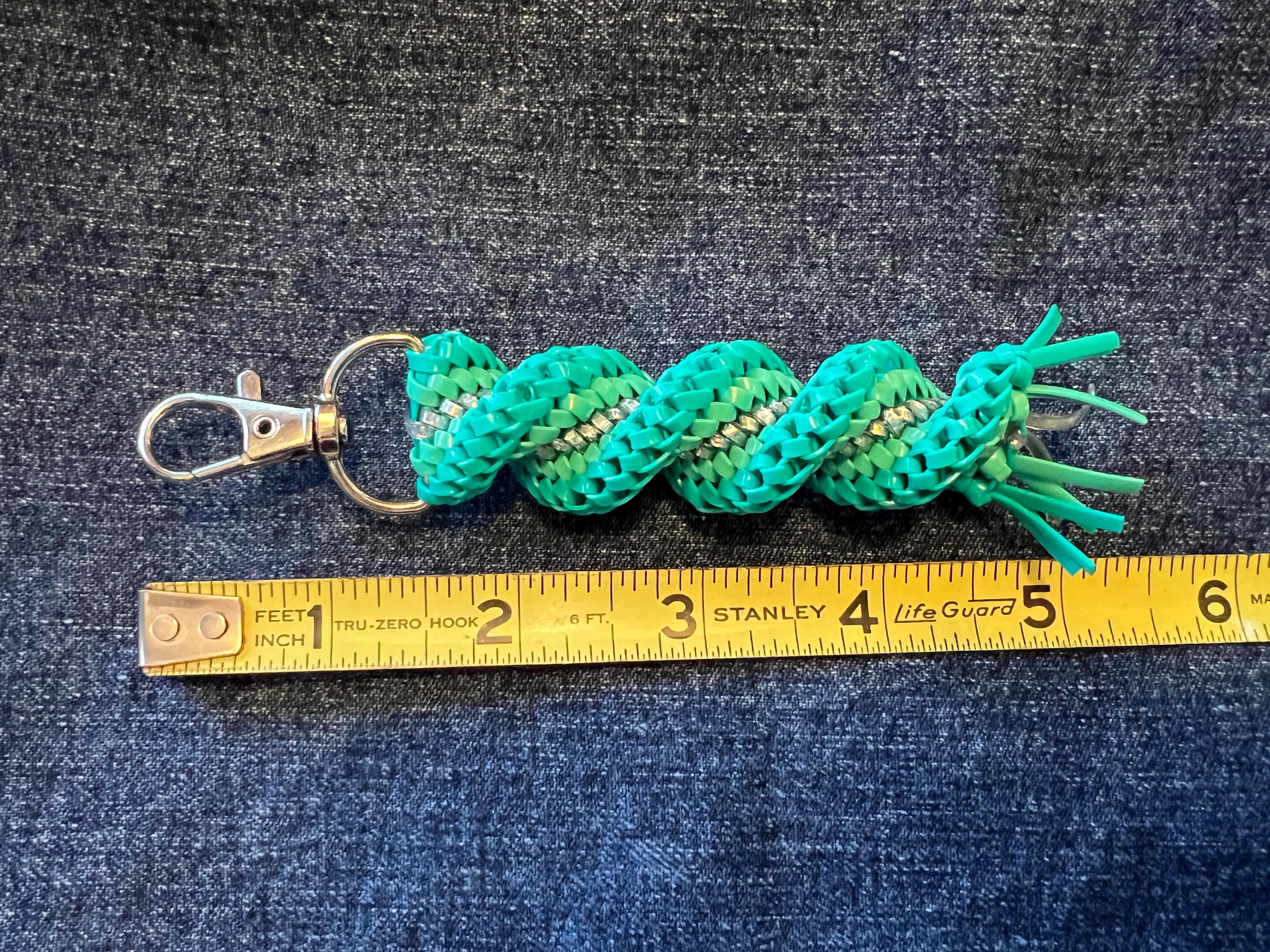 ◆VINTAGE HOLLYWOOD◆ Glitter Ribbon Pearl Keyring VH249OKE0 The Ribbon People Silver Glitter Woven Edge Velvet Craft