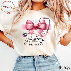 Comfort Colors®Pink Nurse Bow Shirt-Cute Stethoscope Valentine&#39;s Day Tee-Kawaii Medical Graphic Shirt-Gift for Nurses,WomenHealthcareWorkers