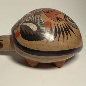 Hand-Painted Mexican Ceramic Turtle Figurine – Vintage Tonala Folk Art