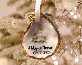 Wedding Ornament, Custom Bridal Oyster Shell Ornaments, Bridesmaid Ornaments, Wedding Favors, Engagement Gifts, Hostess Gifts, Bridesmaid