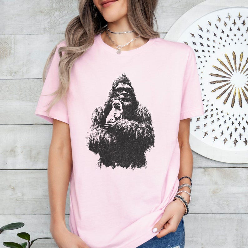 Funny Bigfoot Pug T-Shirt