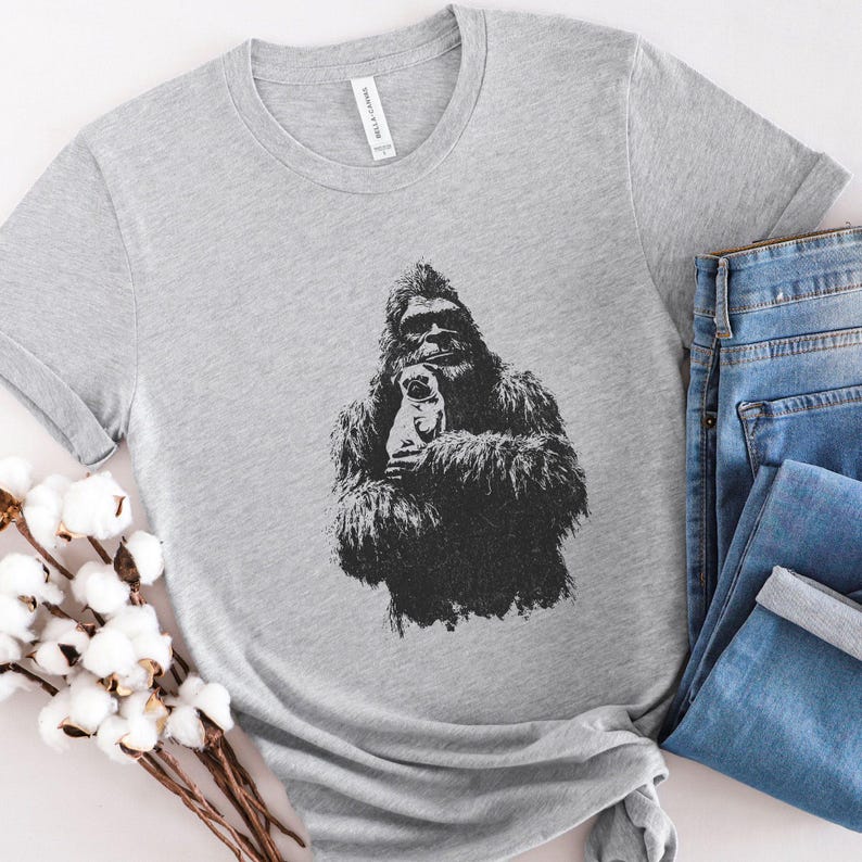 Funny Bigfoot Pug T-Shirt