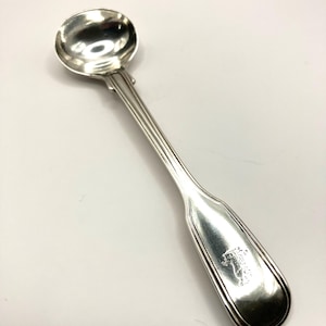 Antique Solid Silver Salt Spoon - Hallmarked London 1851 - George William Adams