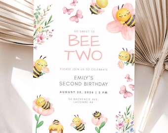 Convite de Aniversário de Dois Anos com Tema de Abelha: Decoração Floral Rosa para o 2º Aniversário, Modelo Editável no Canva (Download Digital)