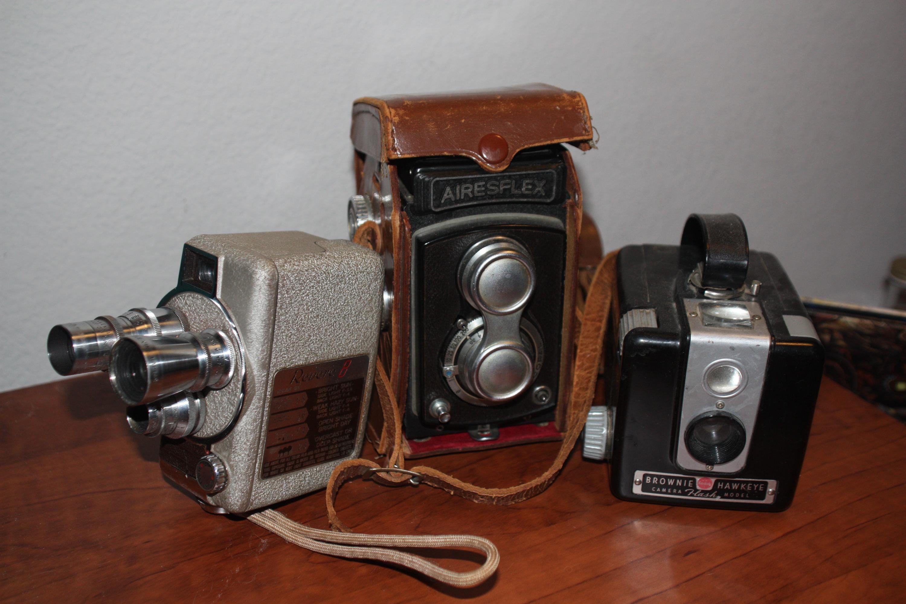 Hawkeye Brownie Camera - Etsy