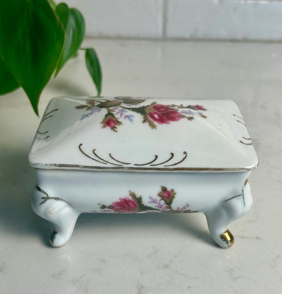 Vintage Porcelain Rose Footed Trinket Box