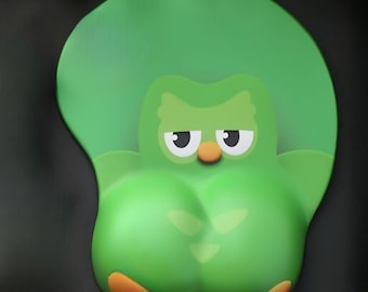 Buff duolingo (3-d mouse pad)