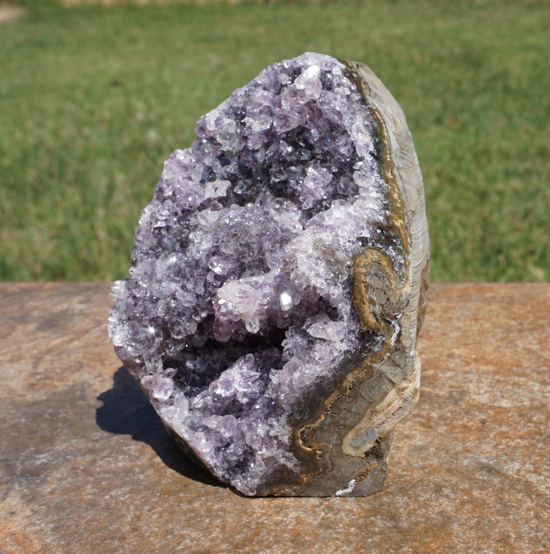 Amethyst 27 Lavender Uruguayan Natural Amethyst Geode with Cut Base for Display 1 Pound 11.5 Ounces 4.6 x 3.4 x 3 image 8