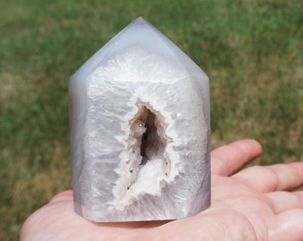 Agate Geode Tower #2 ~ Polished Agate Stone Tower with Natural Druzy Quartz Geode Pocket ~ 3" x 2" x 1.5" ~ 7.3 Ounces ~ 208 Grams