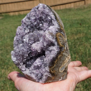 Amethyst 27 Lavender Uruguayan Natural Amethyst Geode with Cut Base for Display 1 Pound 11.5 Ounces 4.6 x 3.4 x 3 image 3