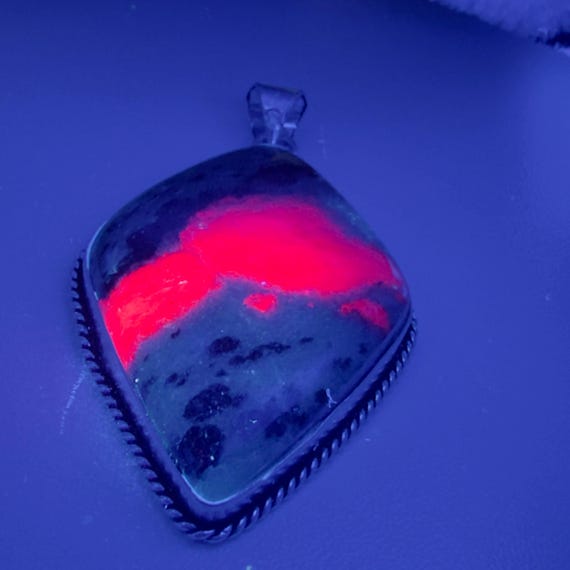 Ruby Zoisite Pendant and Ring Set Green Pink Ston… - image 4