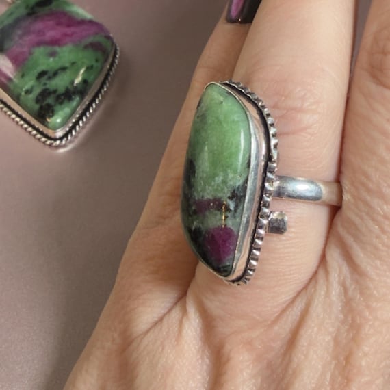 Ruby Zoisite Pendant and Ring Set Green Pink Ston… - image 14