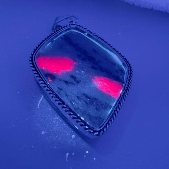 Ruby Zoisite Pendant and Ring Set Green Pink Ston… - image 5