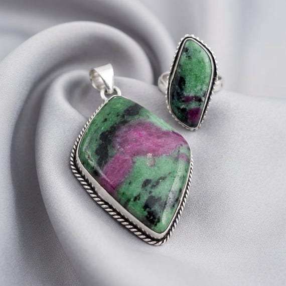 Ruby Zoisite Pendant and Ring Set Green Pink Ston… - image 1