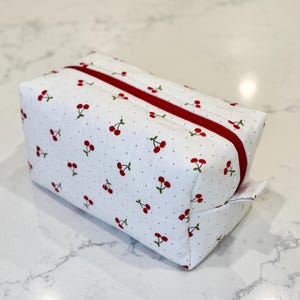 Handmade Makeup Bag, Toiletry Bag, Cosmetic Bag