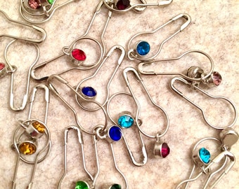 Set of 6 Removeable Locking Stitch Markers for Knitting & Crochet -- Sparkly Glass Gems