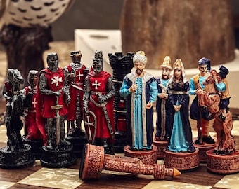Personalized Crusader Ottoman Chess Set, Hand-Painted Templar Janissary Figures, Walnut Board