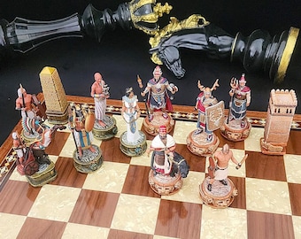 Personalized Battle of Kadesh Chess Set, Ramesses II vs Hittites, Hand-Painted Figures, Velvet Box