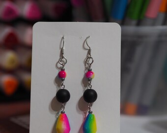 Boucles d'oreilles uniques fabriquées à la main - Bijoux tendance légers - Pendentifs bohèmes artisanaux