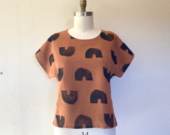 Arches block printed linen tee- terra cotta