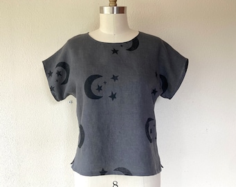 Celestial print linen tee- charcoal