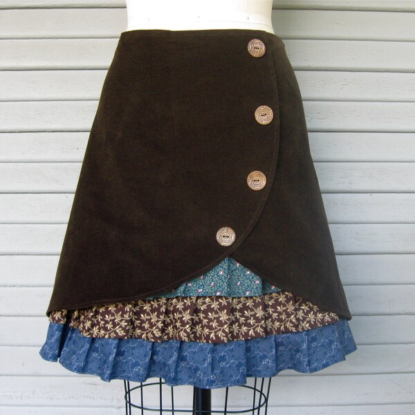 RESERVED FOR KRISTI My Carolina ruffle front skirt Sz 8