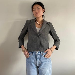 Vintage 90s Cropped Wool Blazer | Charcoal Gray | Petite