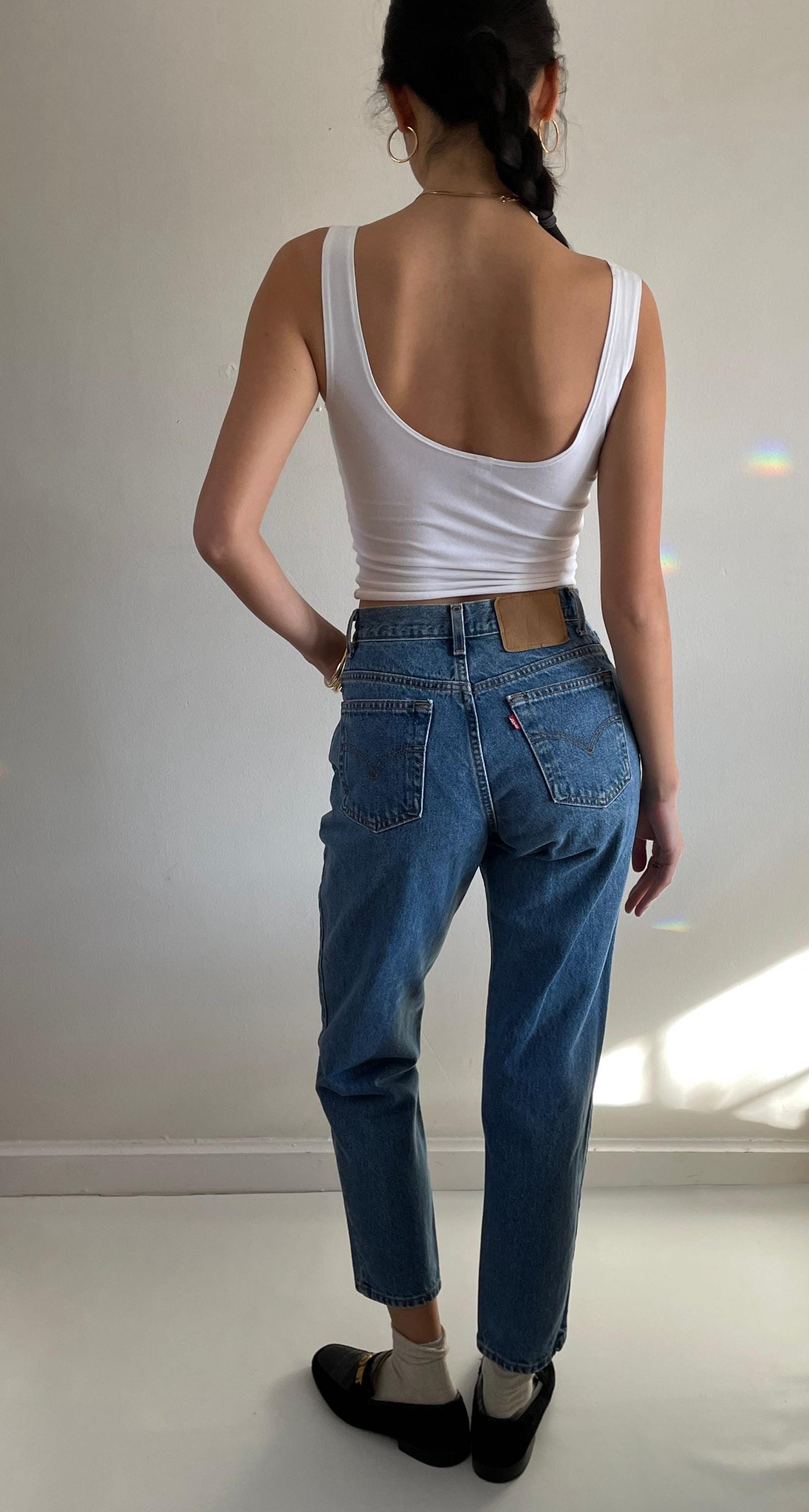 Vintage Levi's 550 High Waisted Faded Medium Wash Zipper