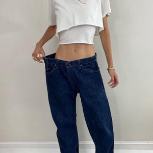 Vintage Levi&#39;s 505 orange tab dark wash shrink to fit cowboy zipper fly boyfriend 70s Levis jeans size 36 x 31