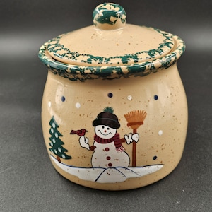 Cookie Jar Vintage Snowman Cookie Jar, Christmas Kitchen Decor Festive Holiday Storage Retro Spongeware Ceramic Winter Wonderland Gift