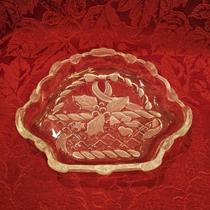 Vintage Mikasa crystal candy dish Poinsettia Design Festive Holiday Serving Dish for Christmas Parties Unique Crystal Centerpiece