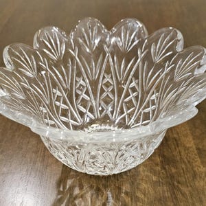 Vintage Crystal Candy Dish Lead Clear Glass Flower Shaped Bowl Antique Crystal Serving Bowl  Decorative Crystal Candy Dish Etched Floral