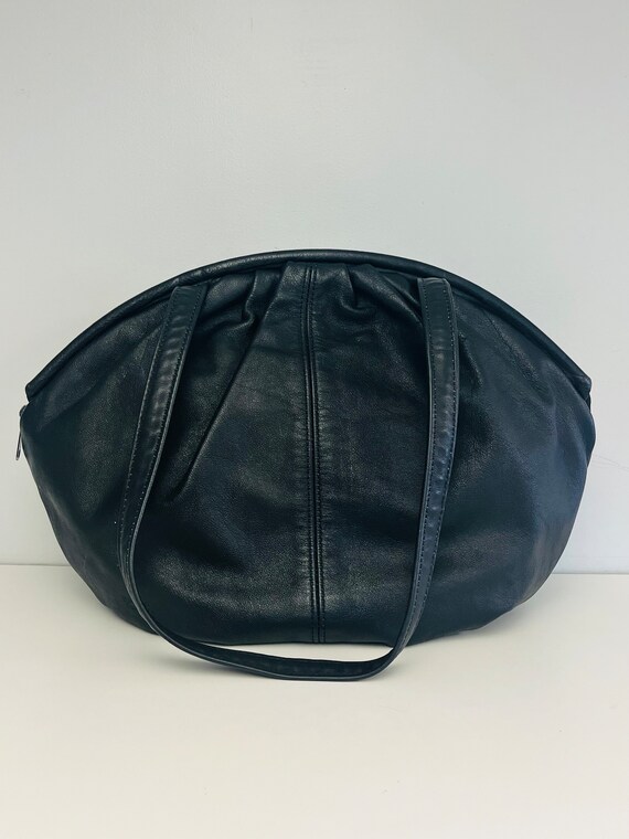 Black Leather SMOKE VALLEY Clamshell Shoulder Bag - image 7