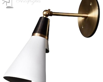 Ręcznie wykonany kinkiet mosiężny: lampka do czytania inspirowana stylem vintage