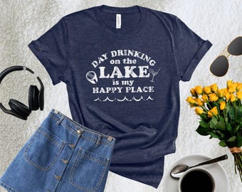 Camiseta de día bebiendo en el lago, camiseta de viaje al lago para chicas, camiseta de viaje al lago para chicos, camiseta para amantes del lago, camiseta de navegación, camiseta de vacaciones de verano, camiseta con vibraciones del lago