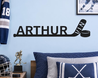 Letrero metálico personalizado para pared con nombre de jugador de hockey, arte de pared personalizado con forma de palo y disco de hockey sobre hielo, decoración deportiva para dormitorio de niños, placa personalizada con el nombre de un jugador de hockey.