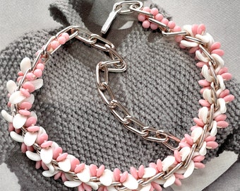 Retro Pink and White  Cluster Choker Necklace