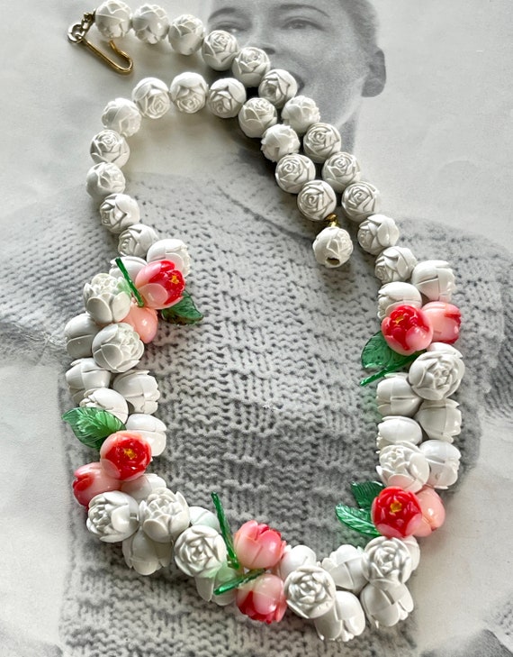 Vintage Kramer Flower Necklace - image 1