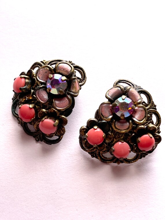 Vintage Clip on Enamel Rhinestone Flower Earrings - image 1