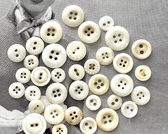 Vintage Buttons 3 Matching Graduated China Buttons, Black, and Cream ...