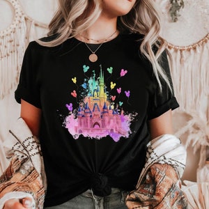 Disney Aquarell Schloss T-Shirt, Schloss Disneyland Shirt, magisches Schloss Shirt, Disney Familie Shirt, Familienurlaub Shirt, Disney T-Shirt