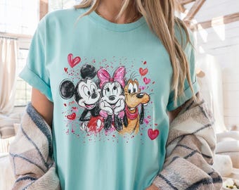 Camiseta Comfort Colors® Mickey Minnie Pluto para San Valentín, camiseta Mickey & Co Love, regalo romántico
