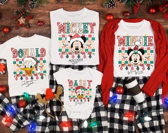 Camiseta navideña personalizada con personajes de Disney, camiseta con luces navideñas de Disney, camisetas a cuadros con personajes de Disney, camisetas navideñas familiares de Disney a juego
