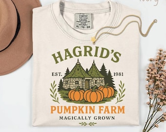 Camiseta Comfort Colors® de la Granja de Calabazas de Hagrid, Linda camiseta de Otoño, Camiseta de Halloween, Camiseta de Calabaza de Acción de Gracias, Casa de Calabaza del Mago, Camiseta de Otoño
